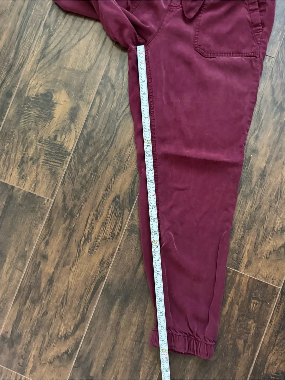 Old Navy XS Burgundy Mid-Rise Soft Twill Utility Joggers